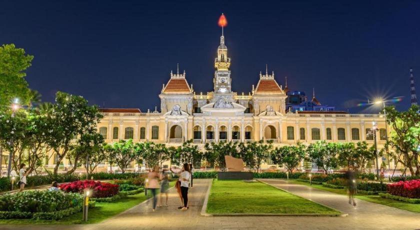 The White Hotel 8A Thai Van Lung Ho Chi Minh-stad Buitenkant foto