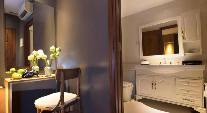 The White Hotel 8A Thai Van Lung Ho Chi Minh-stad Buitenkant foto